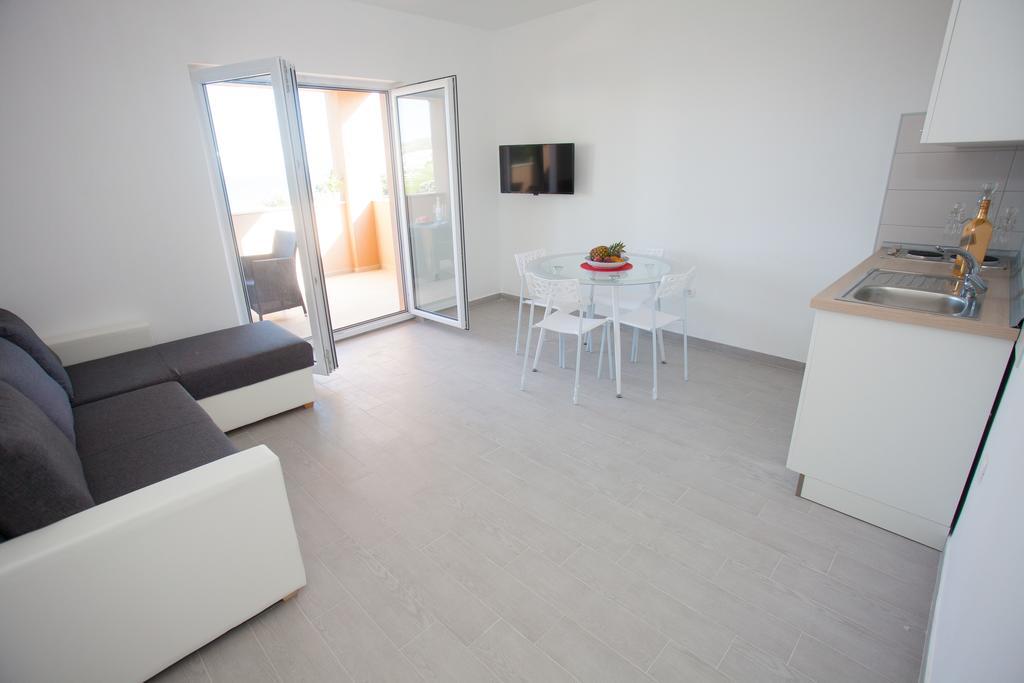 Apartments Marly Trogir Dış mekan fotoğraf